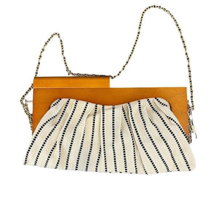 NWOT URBAN EXPRESSIONS Calypso Clutch‎